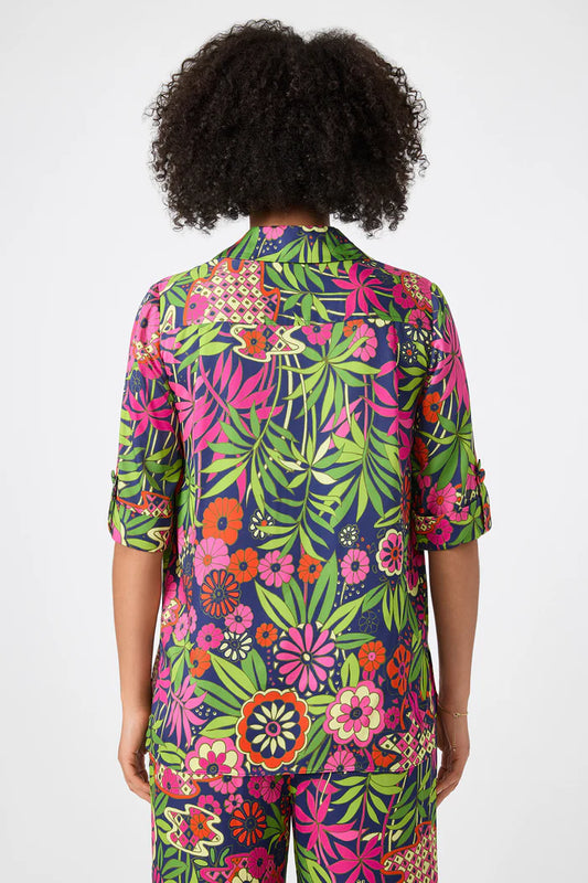 Portrait 2 Top - BAY WINDOW