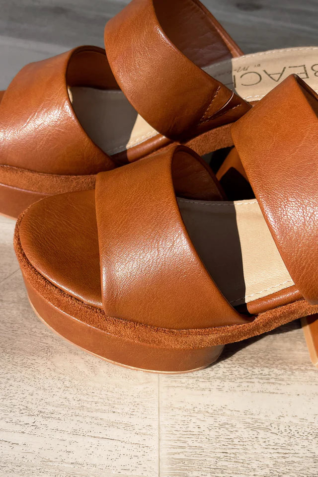 Graham Heel - Cognac - BAY WINDOW