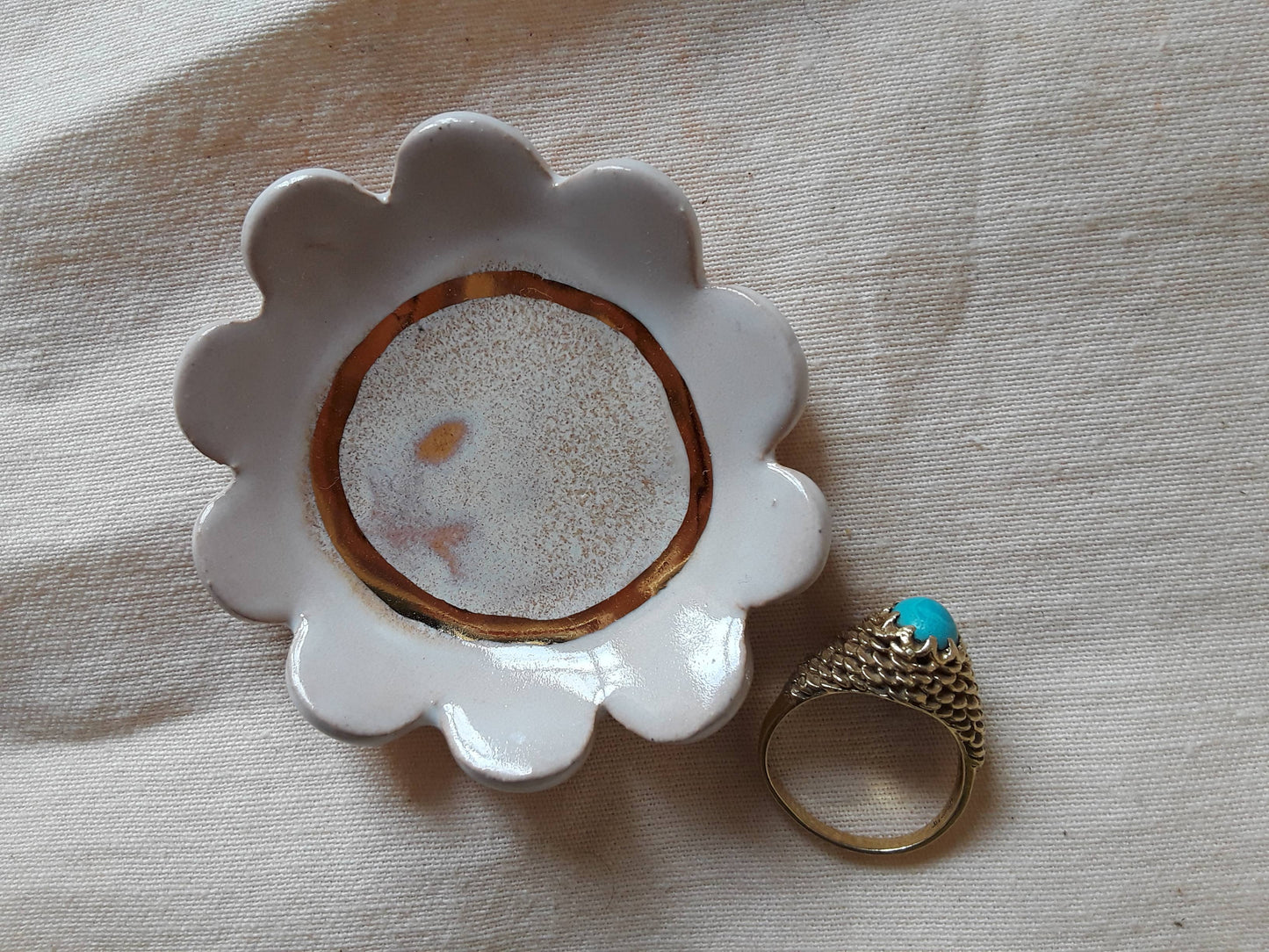Small Flower Ring Dish - BAY WINDOW