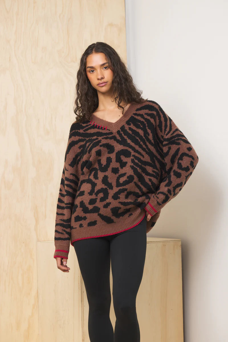V-Neck Jacquard Sweater - Wild Caramel w/ Red - BAY WINDOW