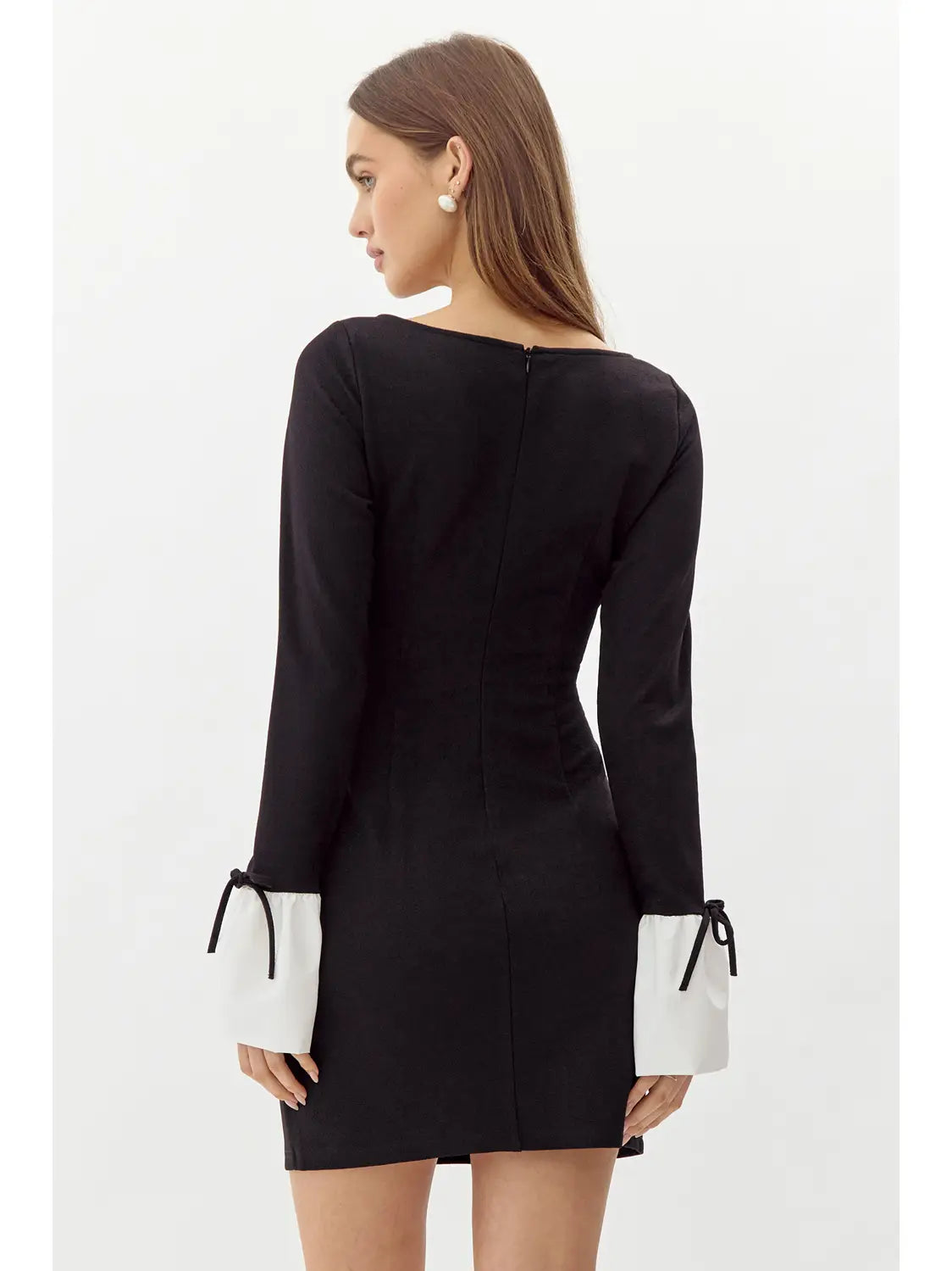 Vicki Contrast Cuff Mini Dress - BAY WINDOW