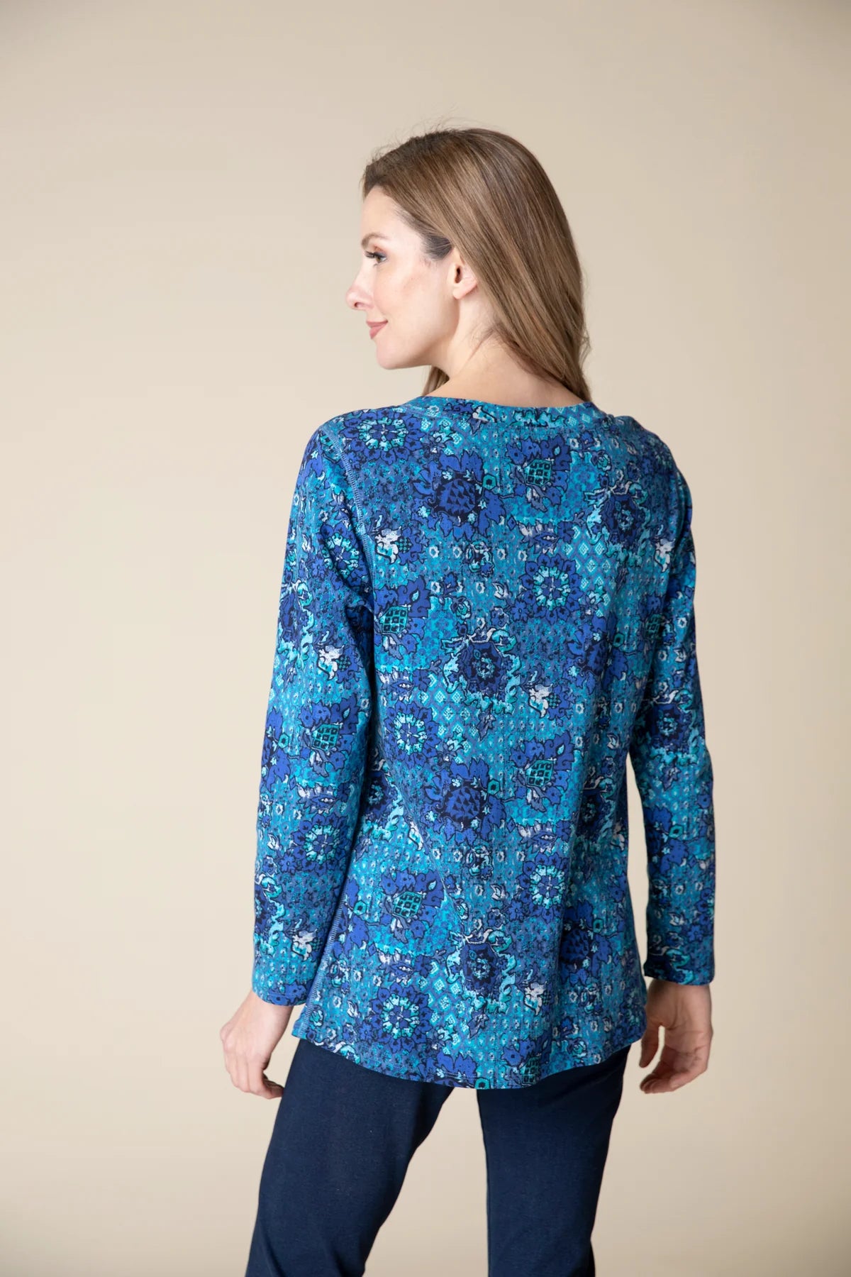 16702 Cozy Rib French Floral - BAY WINDOW
