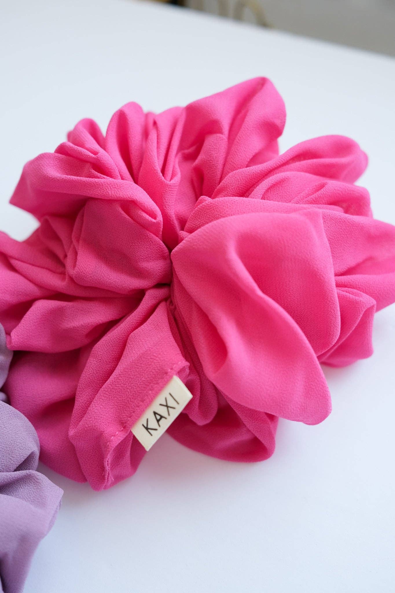 Jumbo Scrunchie - BAY WINDOW