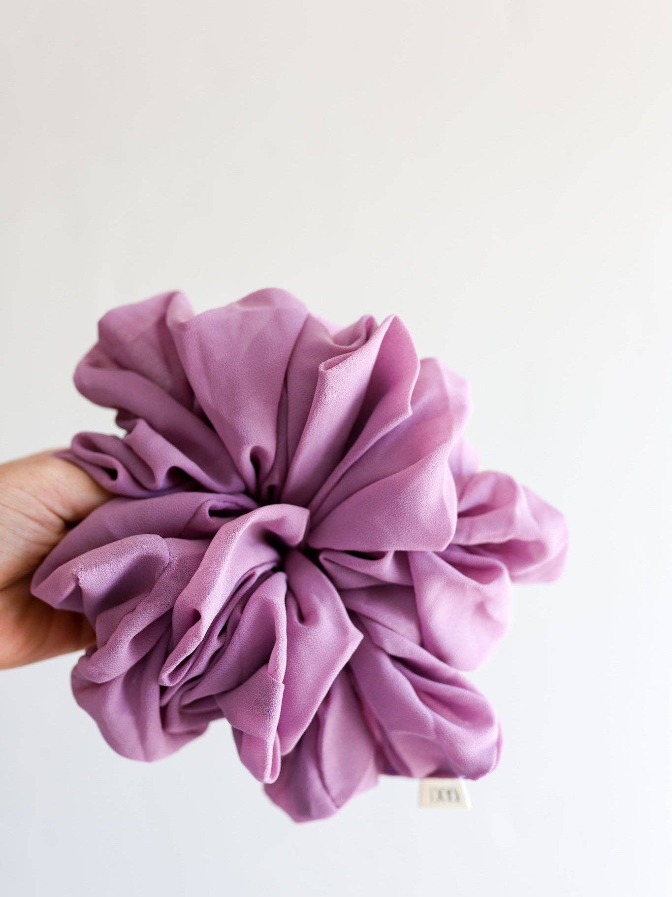 Jumbo Scrunchie - BAY WINDOW