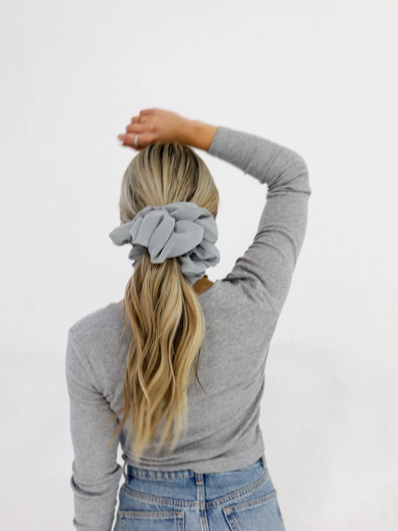 Jumbo Scrunchie - BAY WINDOW