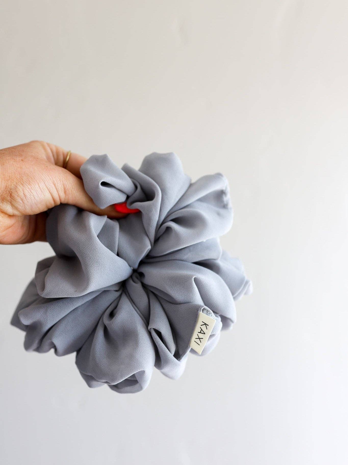 Jumbo Scrunchie - BAY WINDOW