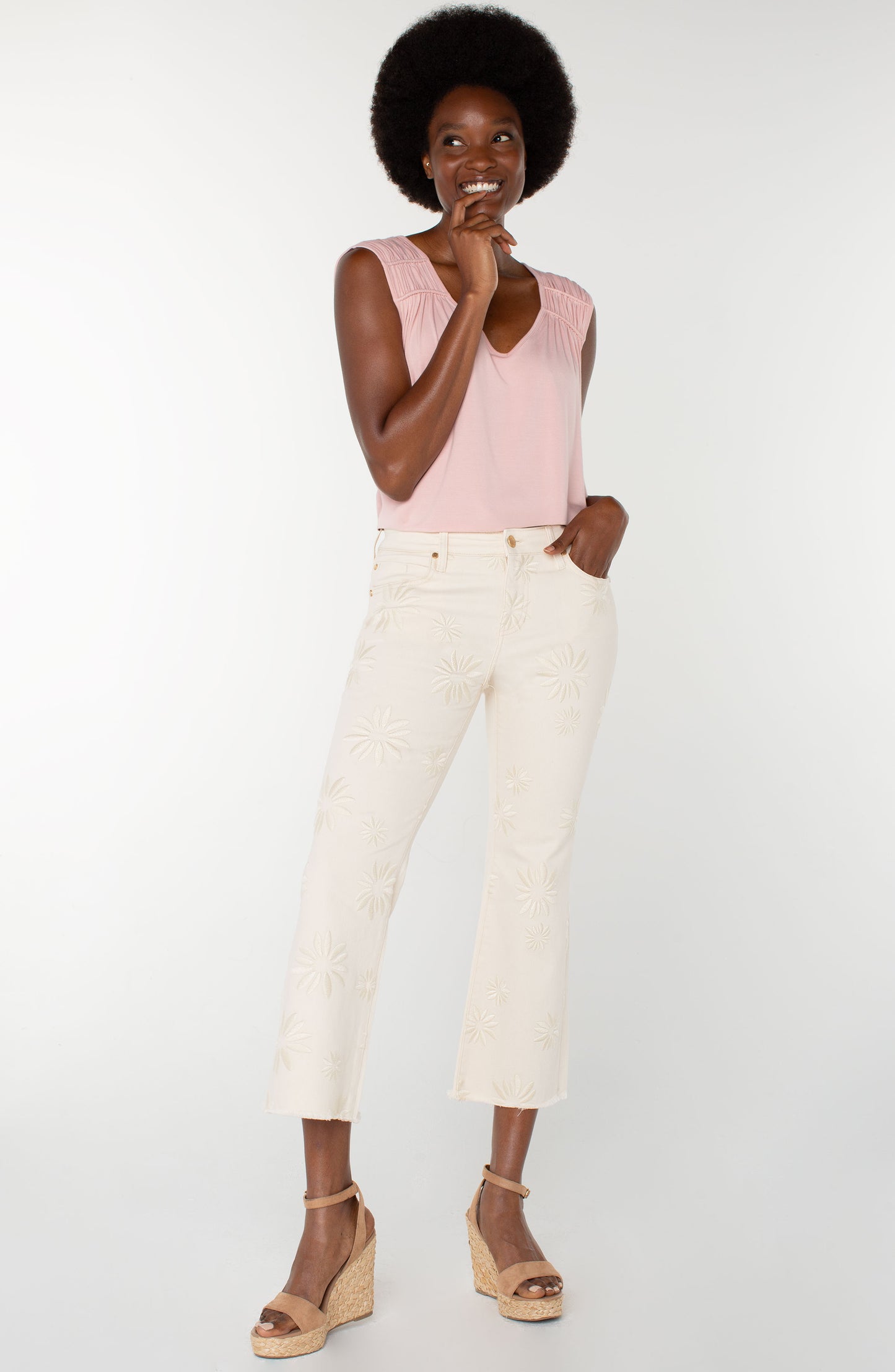 Hannah Crop Flare w/ Fray Hem - Ecru Abstract Flower - BAY WINDOW