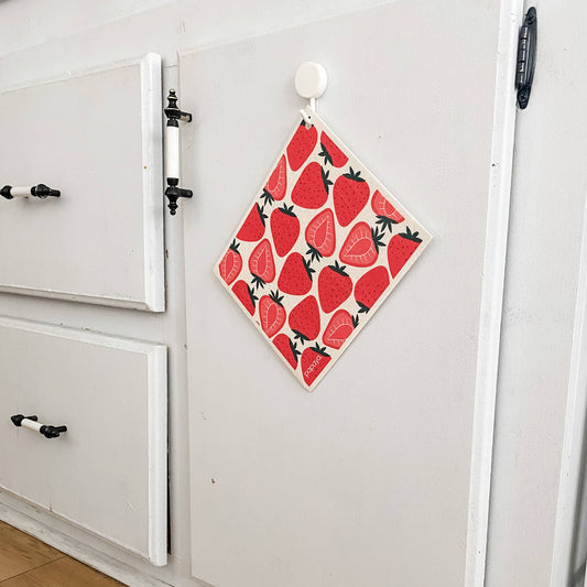 Strawberry Blonde - BAY WINDOW