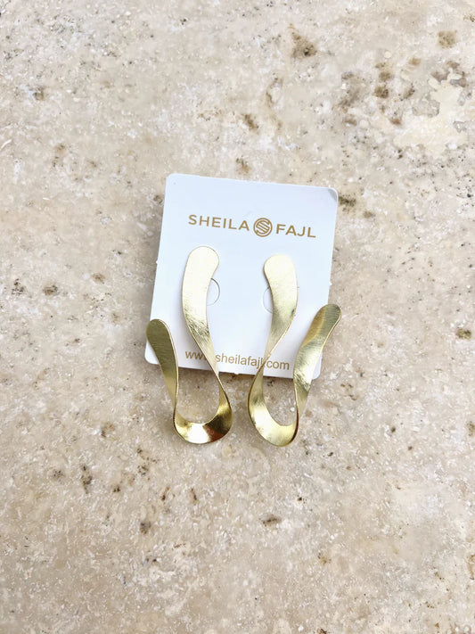 Shiny Yoo-hoo Studs - BAY WINDOW