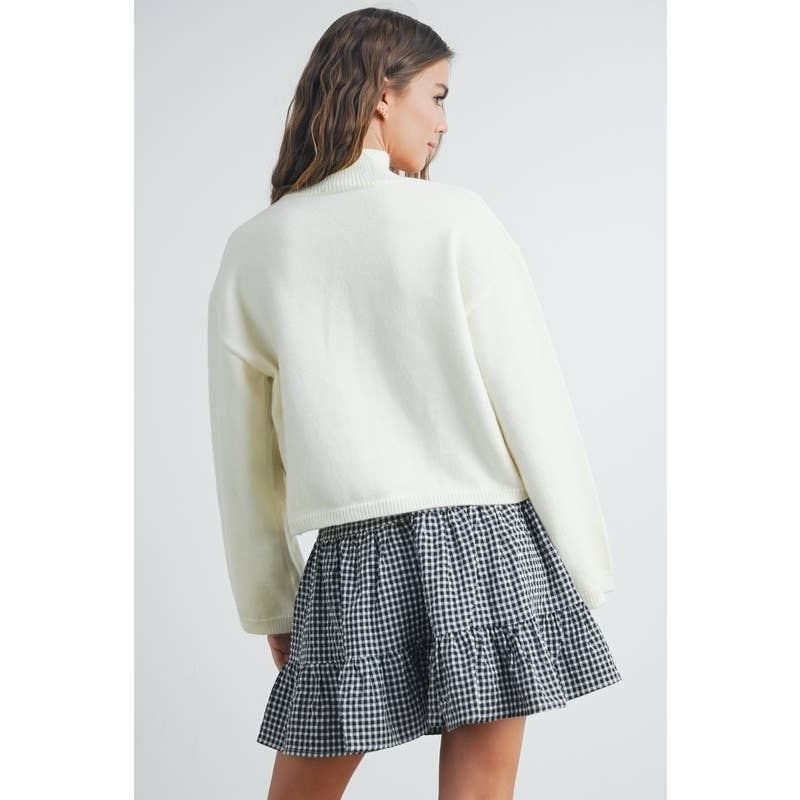 Wavy Stripe Turtleneck Sweater - BAY WINDOW