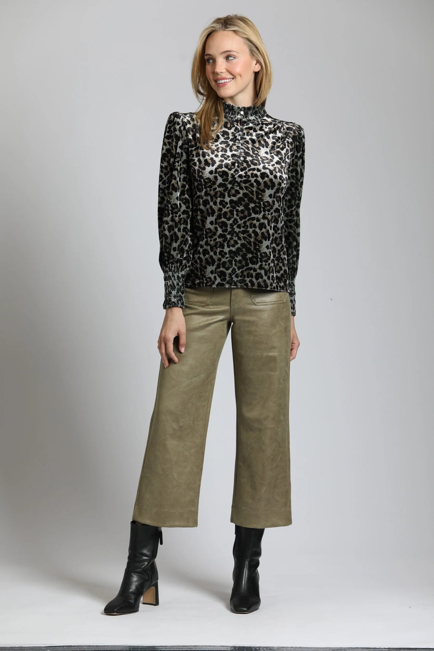 K168 Wide Leg Leather Pant