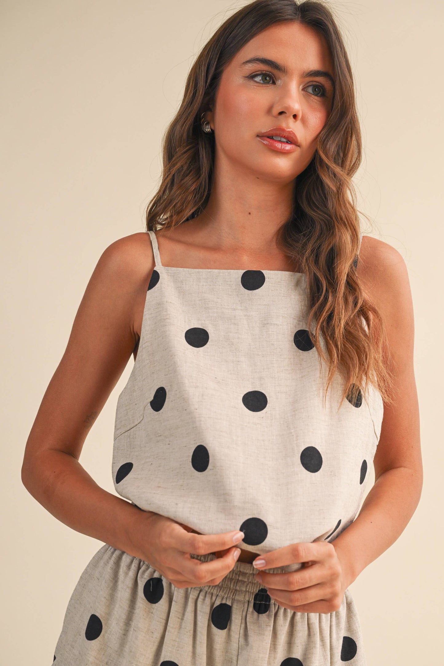 IST6385-A POLKADOT LINEN SLEEVELESS TOP AND SHORTS SET