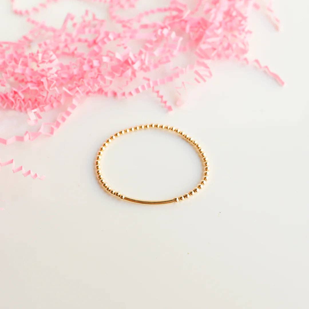 Bar Bracelet in Gold