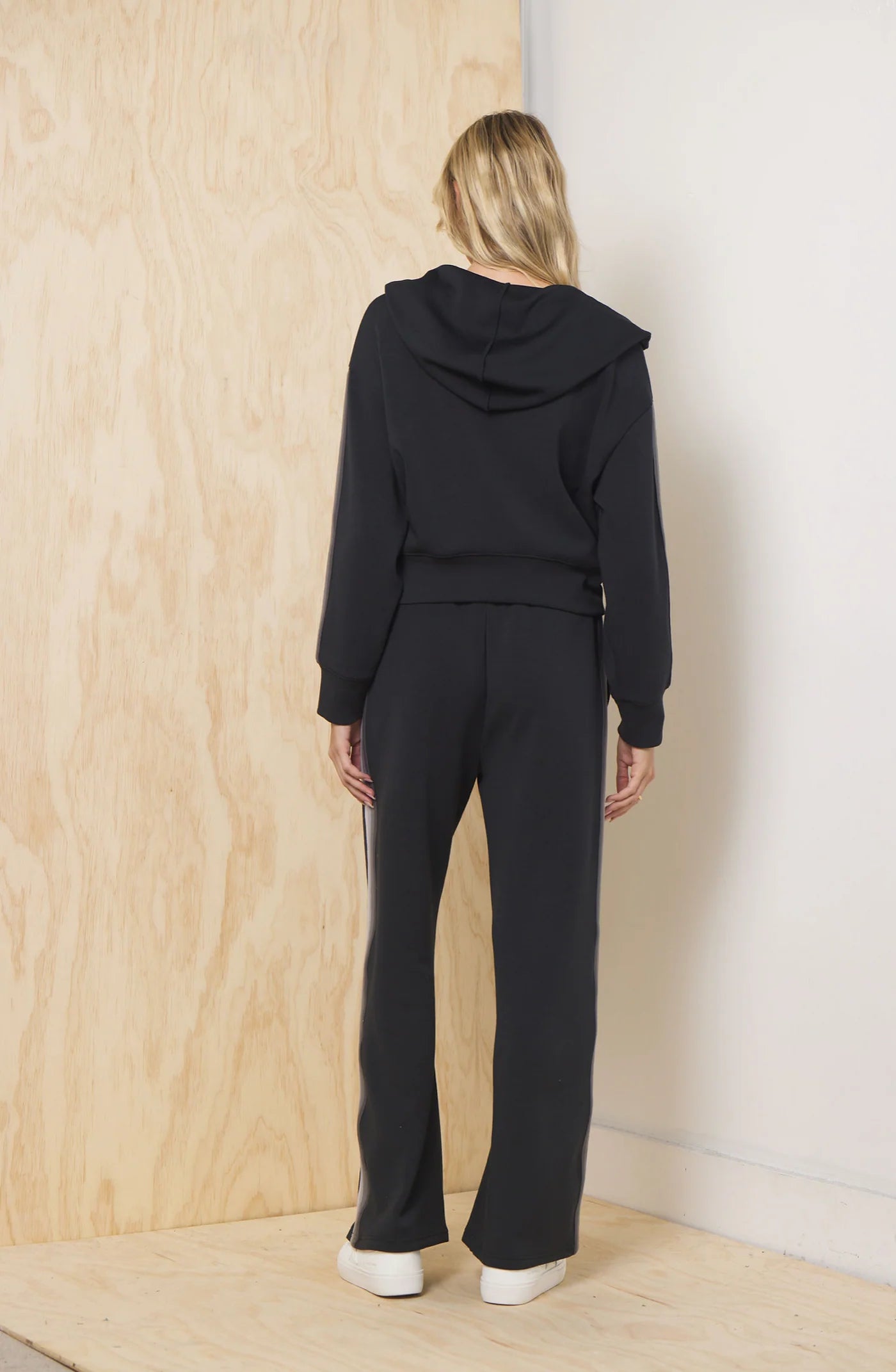 Black w/ Tonal Greys Striped Cloud Fleece Wide Leg Pant - BAY WINDOW