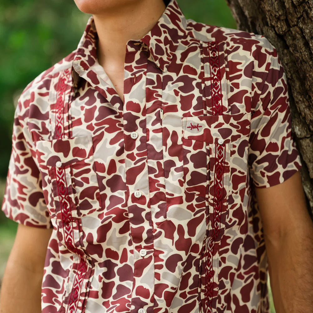 Guayabera Libre - Maroon Camo - BAY WINDOW