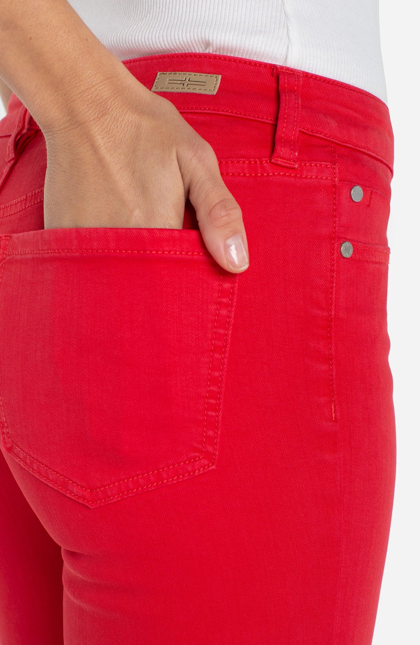 Hannah Cropped Flare w/ Slit Hem 25.5" Inseam - Cherry Rose