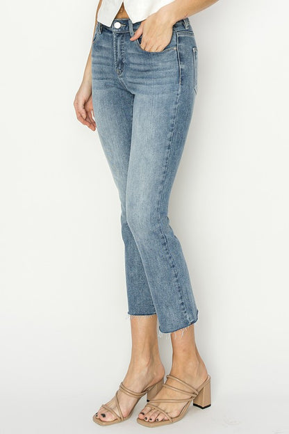 Mid Rise Crop Straight Raw-Edge Hem Jeans - Medium