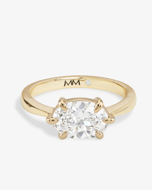 She's On Point Ring
