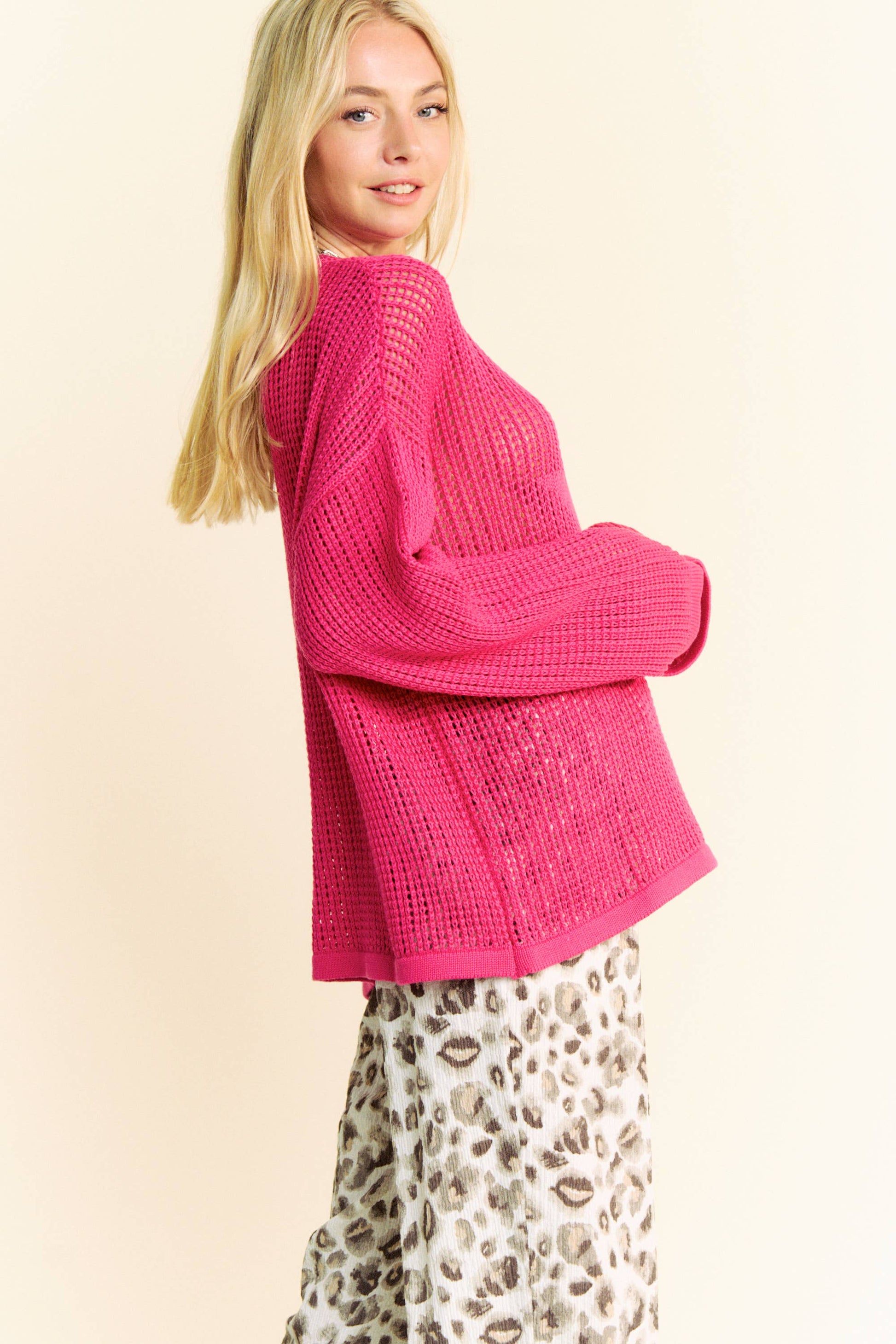 Star Front Light Weight Open Knit Pullover Sweater - BAY WINDOW