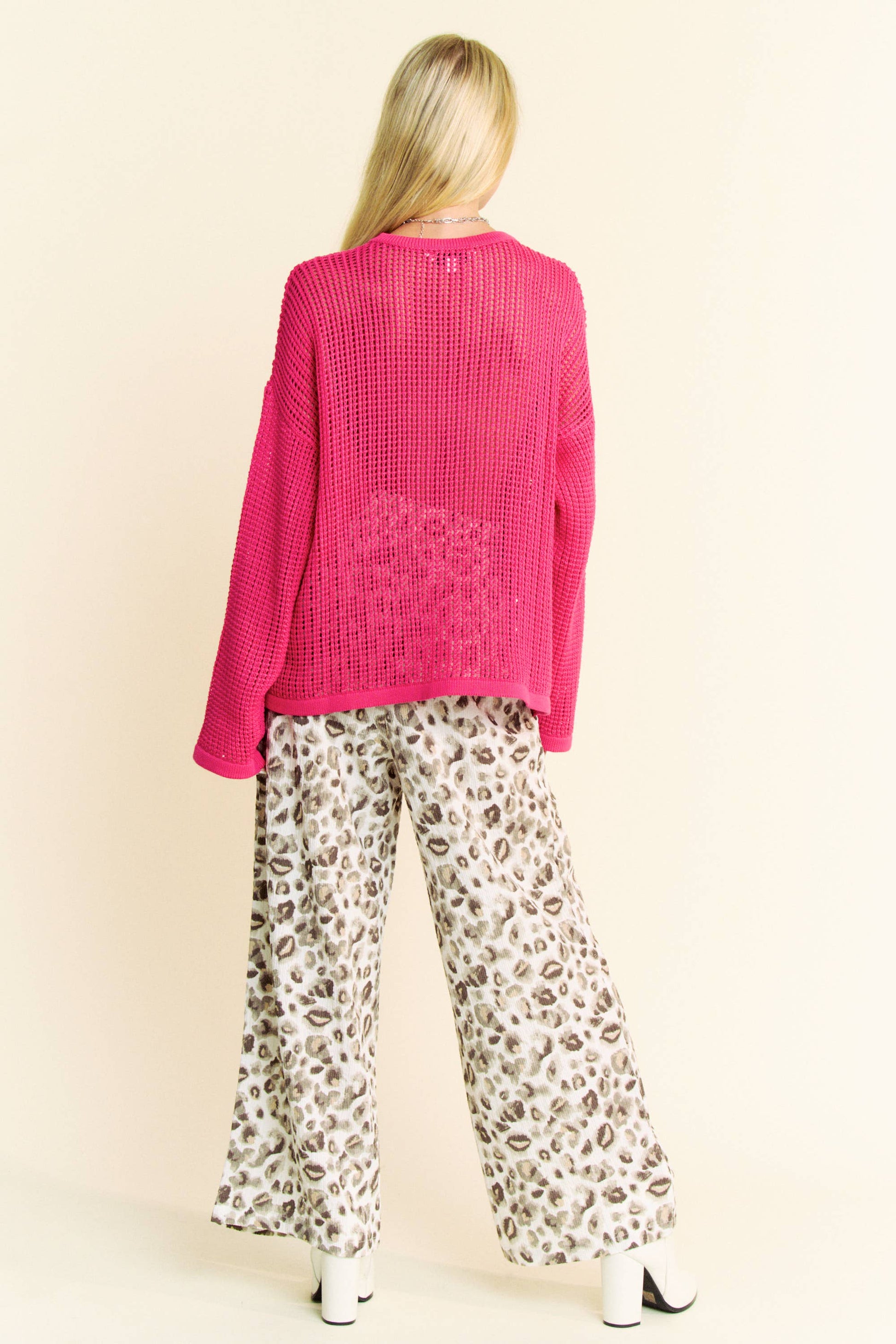 Star Front Light Weight Open Knit Pullover Sweater - BAY WINDOW