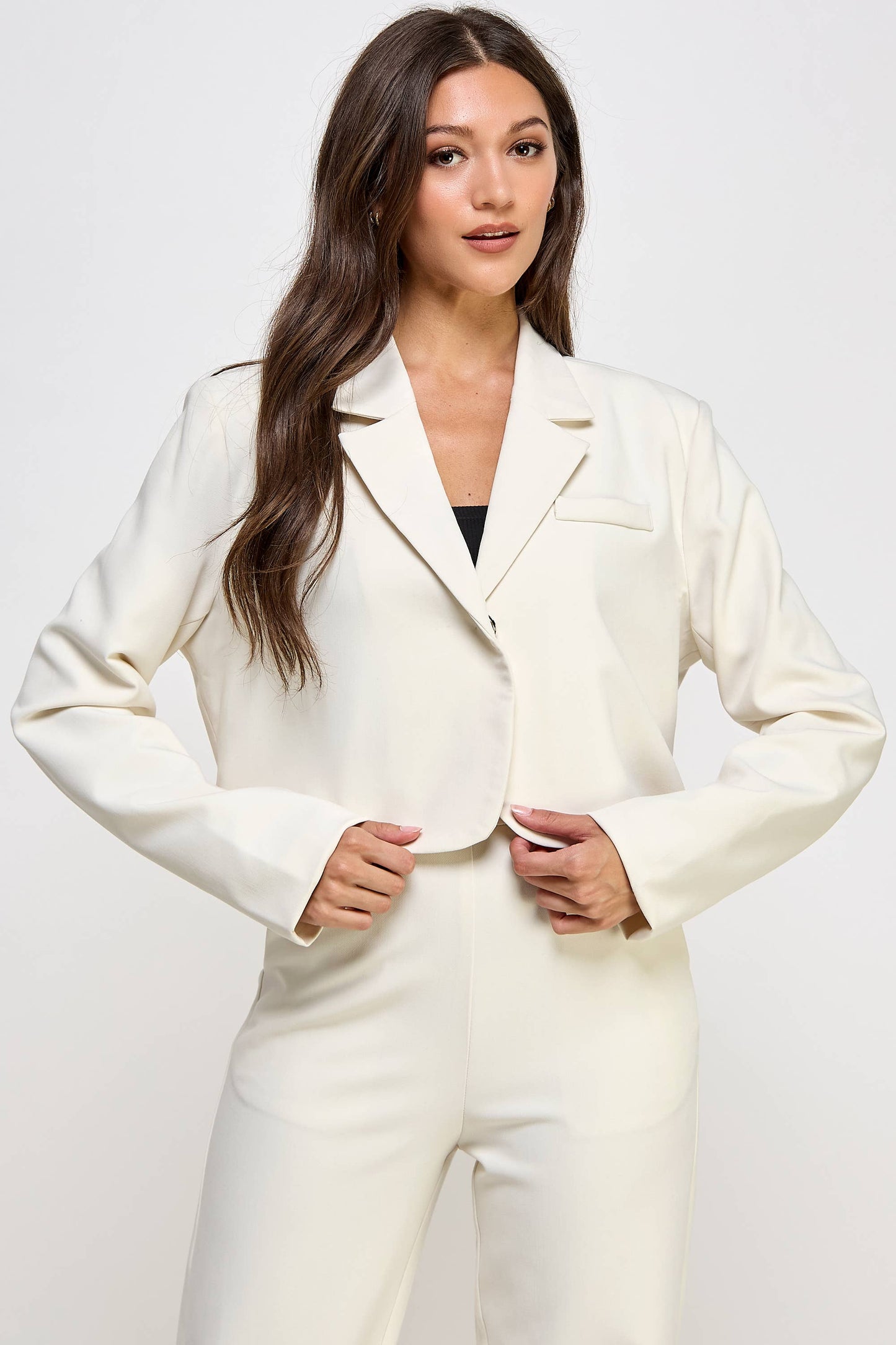 Cropped Power Shoulder Blazer - BAY WINDOW