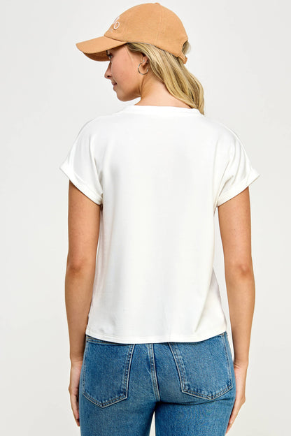 TT-9822-6 V NECK TEE OFF WHITE - BAY WINDOW