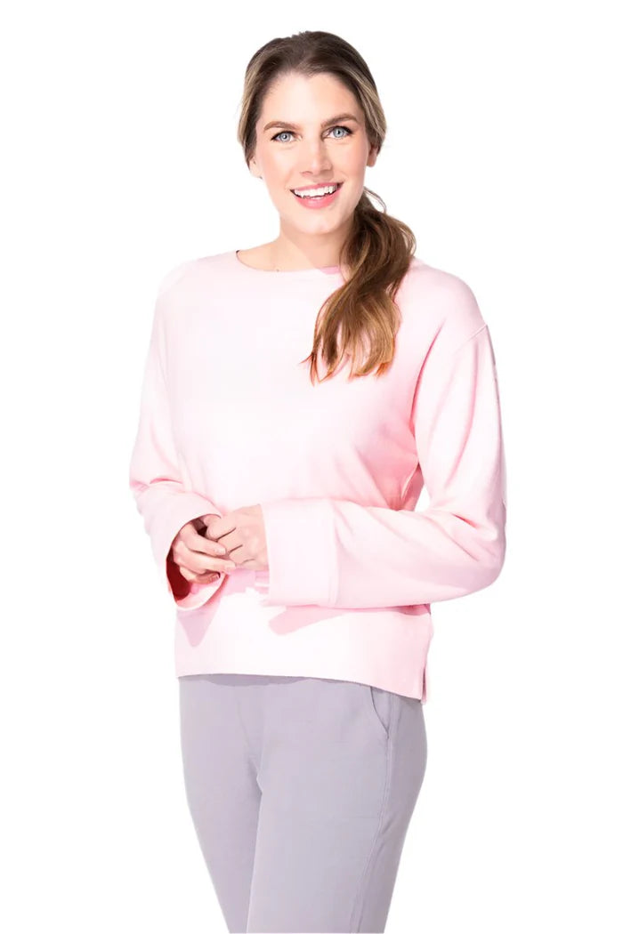 Snuggly Pullover - BAY WINDOW