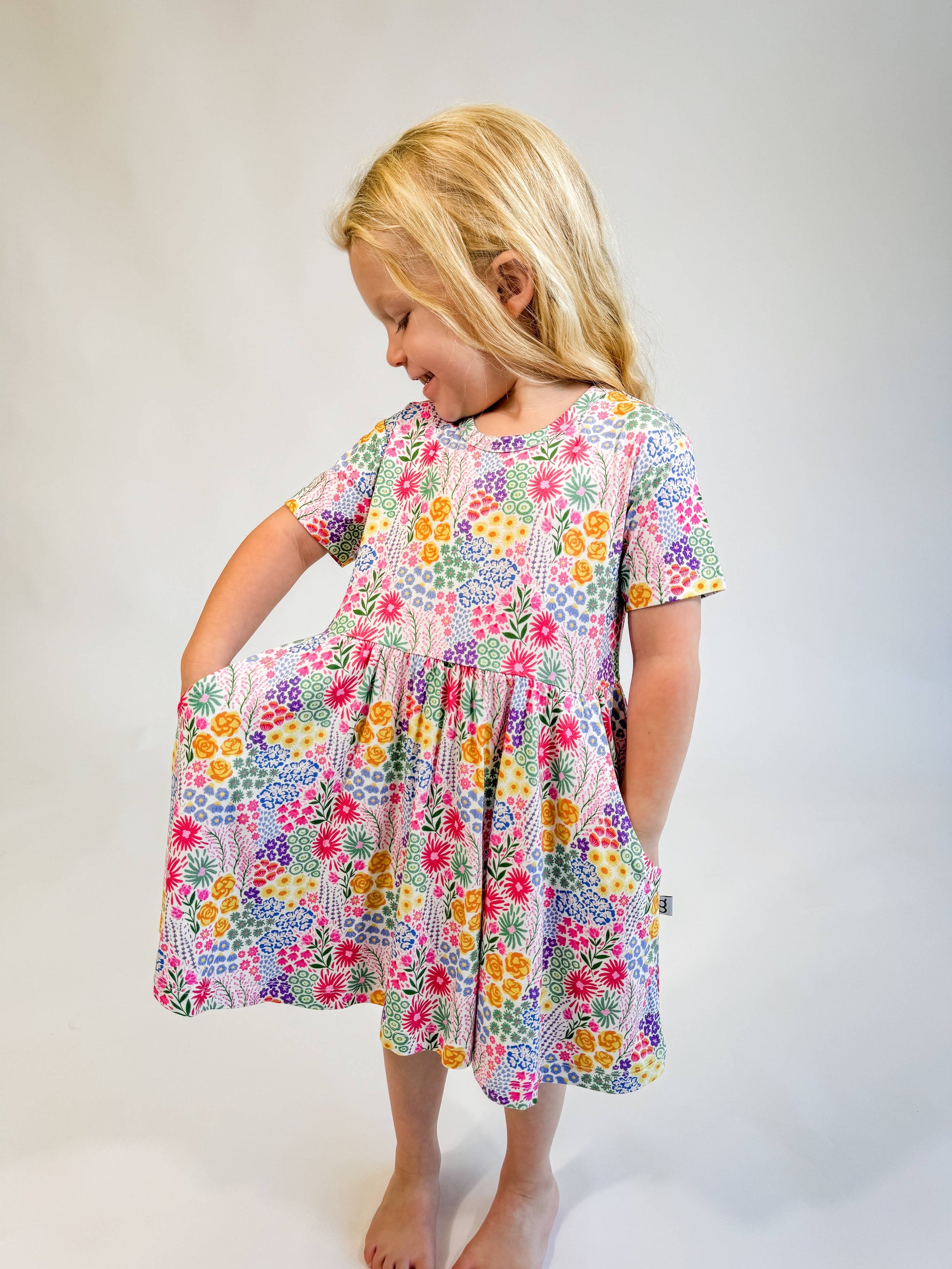 Pocket Dress Collection - 3/4 Sleeve, Short Sleeve, and Sleeveless Styles - BAY WINDOW