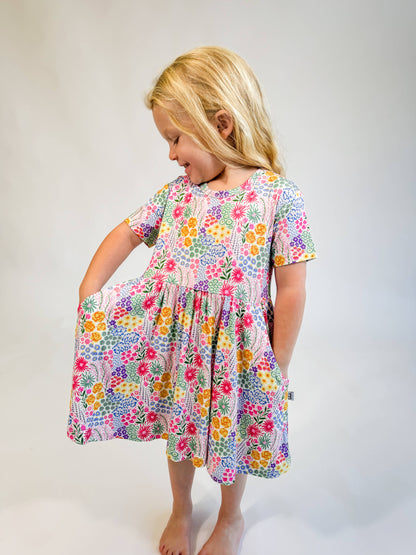 Pocket Dress Collection - 3/4 Sleeve, Short Sleeve, and Sleeveless Styles - BAY WINDOW