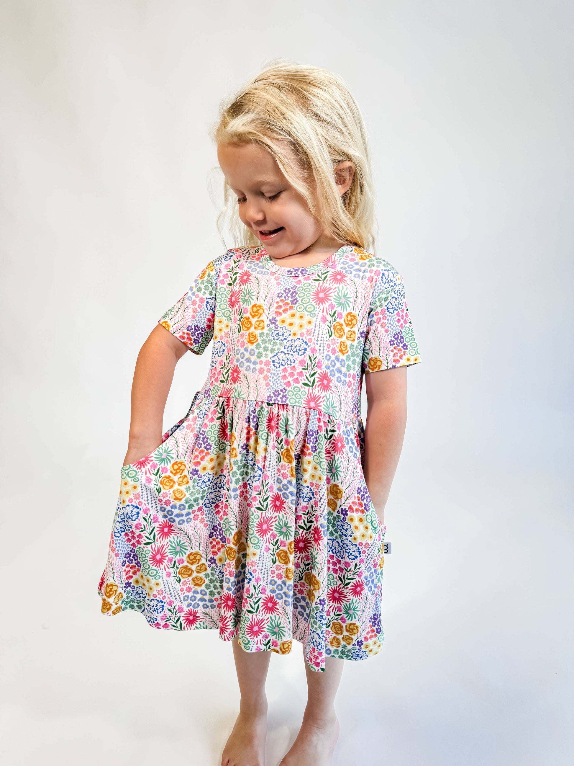 Pocket Dress Collection - 3/4 Sleeve, Short Sleeve, and Sleeveless Styles - BAY WINDOW