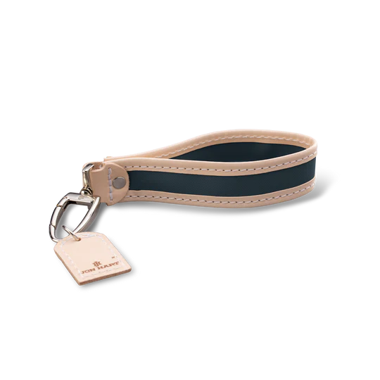 Pearl Keychain - BAY WINDOW