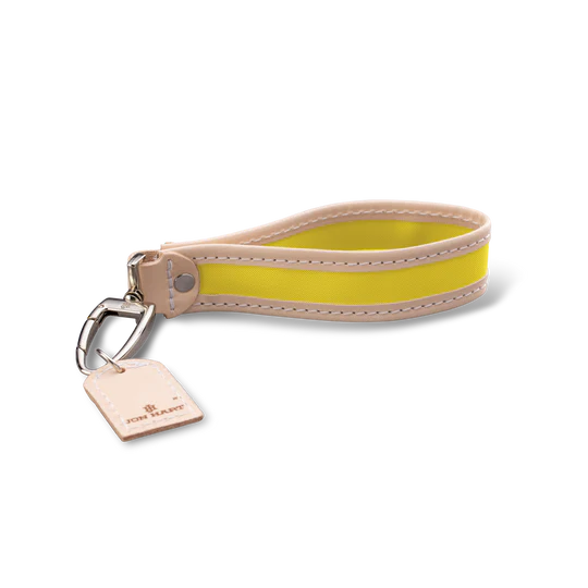 Pearl Keychain - BAY WINDOW