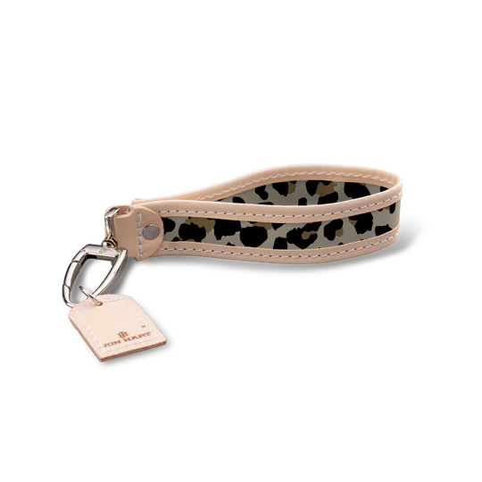 Pearl Keychain - BAY WINDOW