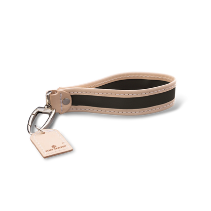 Pearl Keychain - BAY WINDOW