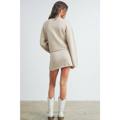Wavy Stripe Turtleneck Sweater - BAY WINDOW